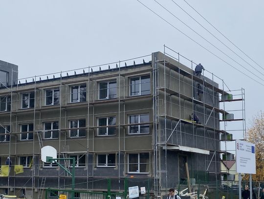 Uczniowie przeniesieni do „wrogiej” szkoły. Rodzice: Boimy się. Starosta: Wieś nie pobije się z wsią Uczniowie przeniesieni do „wrogiej” szkoły. Rodzice: Boimy się. Starosta: Wieś nie pobije się z wsią