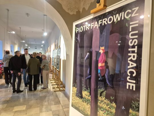 W podróży przez obrazy. Wernisaż ilustracji Piotra Fąfrowicza