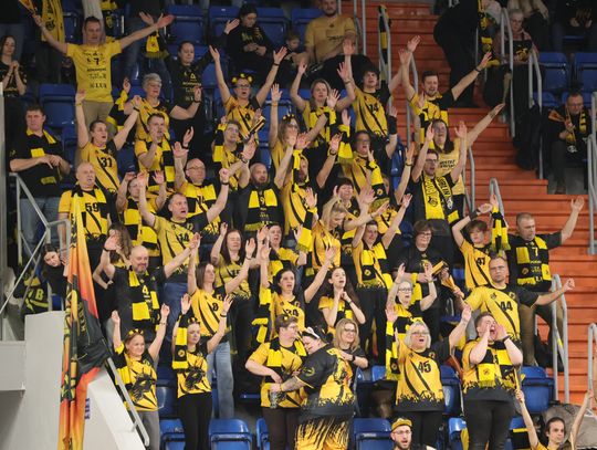 Wsparcie z trybun pomogło odwrócić losy meczu. Bogdanka LUK Lublin jednak pokonała Ślepsk