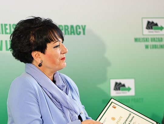 Wszyscy radni znają dyrektorkę Kępę. Prezydent Pruszkowski przyznaje się do „niecnego czynu”