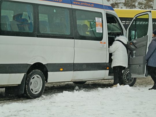 Wykluczenie komunikacyjne? W tych gminach z nim walczą