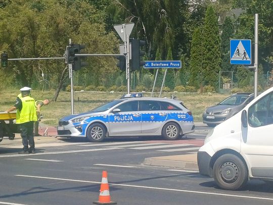 Wypadek radiowozu. Dwóch policjantów w szpitalu