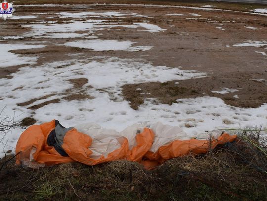 paralotnia na śniegu