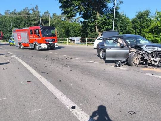 Zderzenie trzech samochodów w Siennicy Nadolnej. Są utrudnienia w ruchu