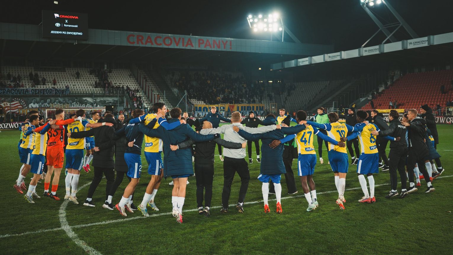 Cracovia pokonana, Motor zaliczył fantastyczny październik
