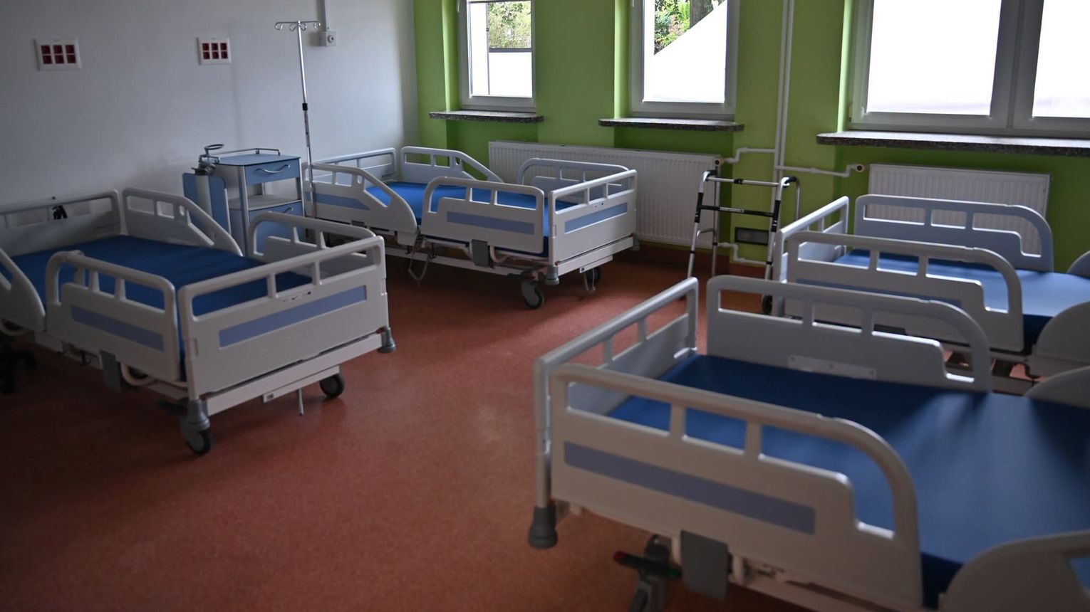 Nowa era w opiece nad seniorami. Włodawski szpital otwiera obiekt za 13,5 miliona złotych