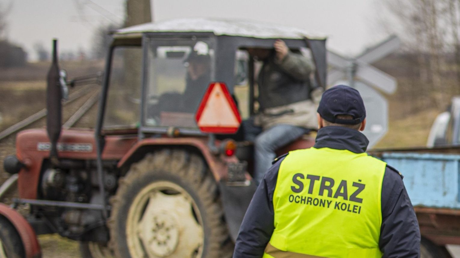 Ursus, siekiera i 2,5 promila.