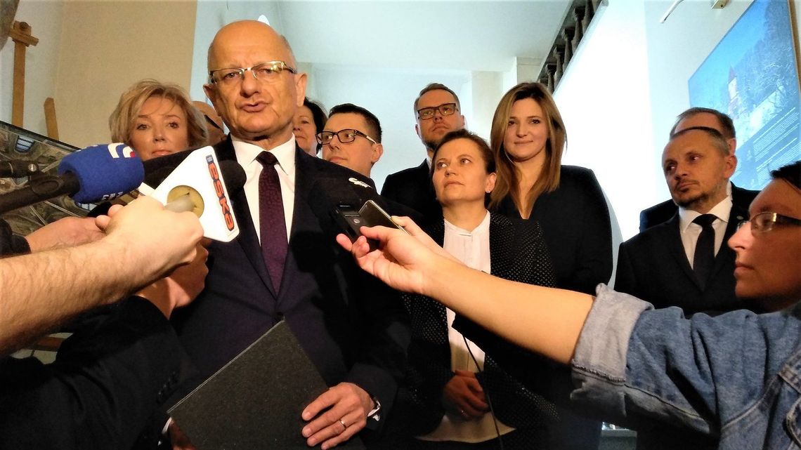 100 dni prezydenta Lublina. Krzysztof Żuk wylicza sukcesy, ale wypomniano mu też złożone obietnice