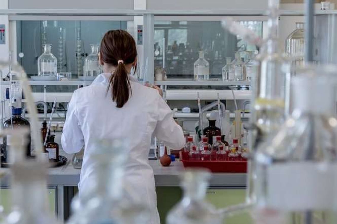 100 mln zł dla służby zdrowia w Lubelskiem. Izba lekarska krytykuje porozumienie lekarzy z ministrem 100 mln zł dla służby zdrowia w Lubelskiem. Izba lekarska krytykuje porozumienie lekarzy z ministrem