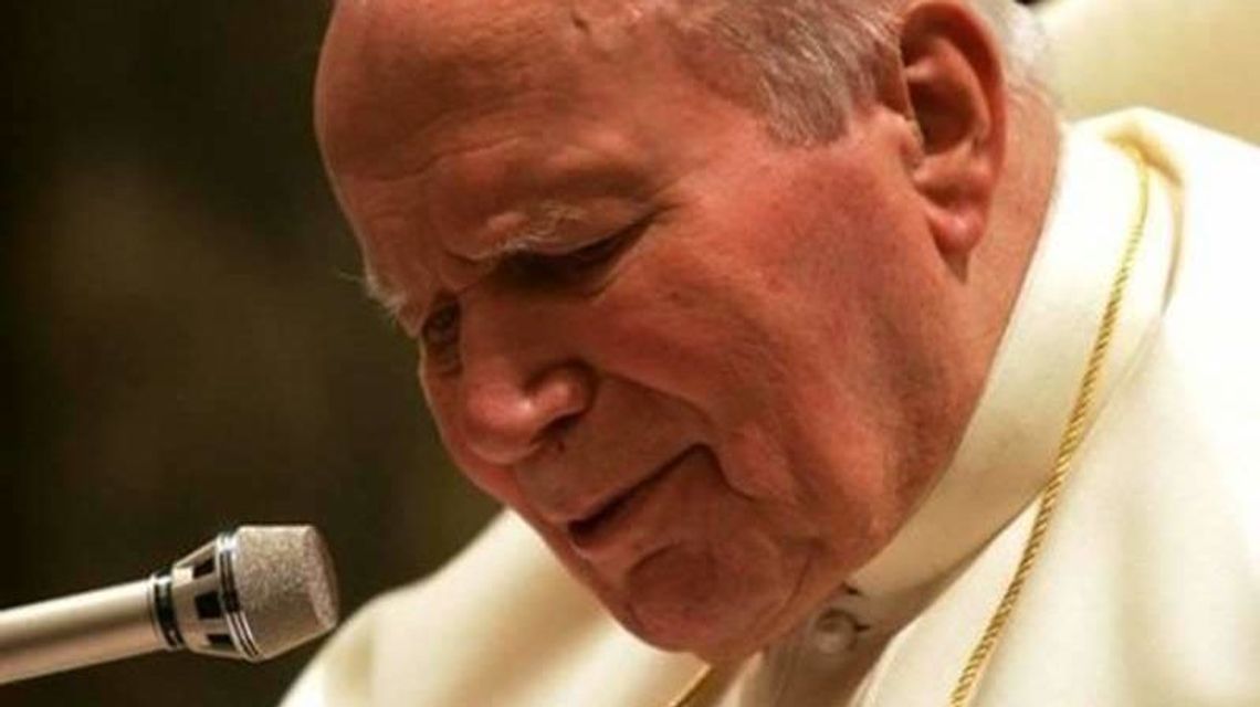 100. rocznica urodzin papieża Jana Pawła II. Pomóż stworzyć Bukiet Miłosierdzia