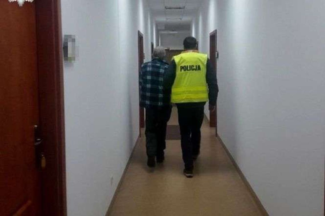 100 tys. zł strat po podpaleniu stodoły w sylwestra. Wpadł 59-latek