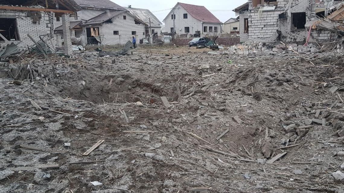 11. dzień inwazji Rosji na Ukrainę. Naloty na domy, Mariupol kolejny dzień bez prądu 11. dzień inwazji Rosji na Ukrainę. Naloty na domy, Mariupol kolejny dzień bez prądu