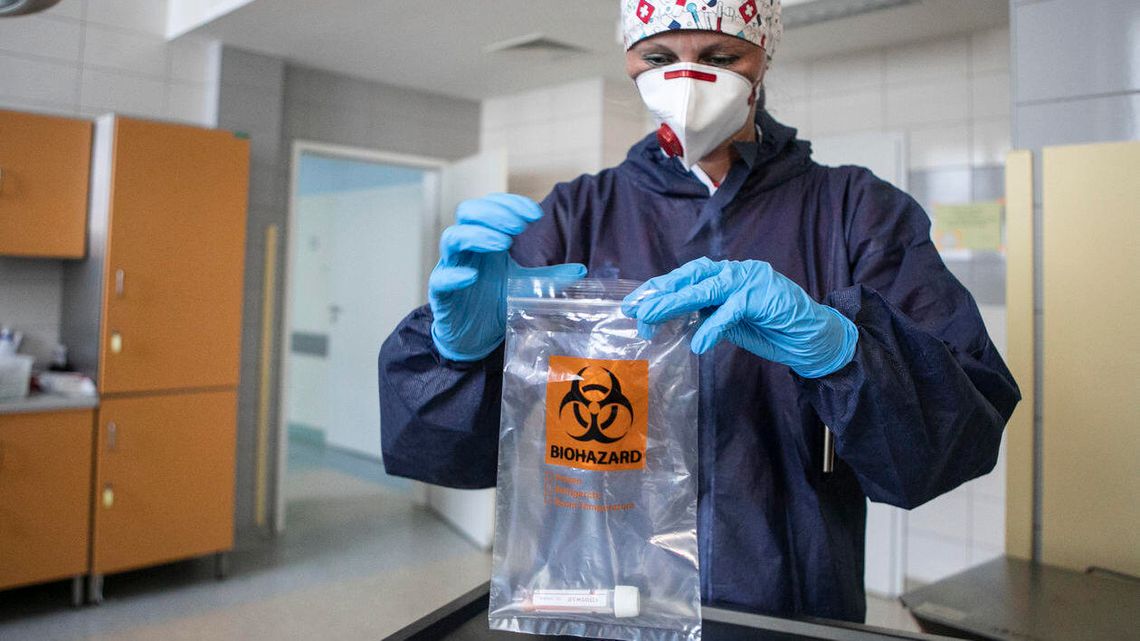 12 013 nowych przypadków zakażenia koronawirusem w Polsce. Zmarło 61 chorych 12 013 nowych przypadków zakażenia koronawirusem w Polsce. Zmarło 61 chorych