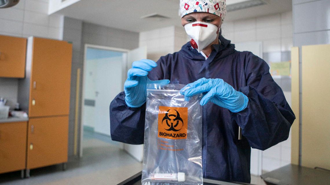 12 146 nowych przypadków zakażenia koronawirusem w Polsce. Zmarło 372 chorych