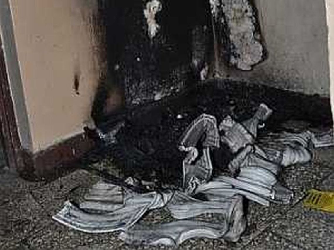 12 i 13 latek spalili wózek i klatkę schodową