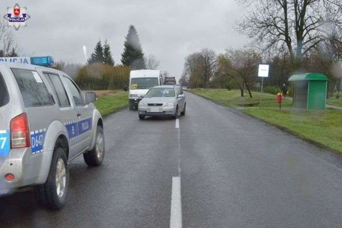 12-latka chciała zdążyć na busa. Wbiegła pod samochód 12-latka chciała zdążyć na busa. Wbiegła pod samochód