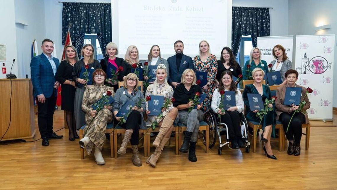 14 kobiet ma doradzać prezydentowi z PO. Radna PiS pyta o kryteria naboru 