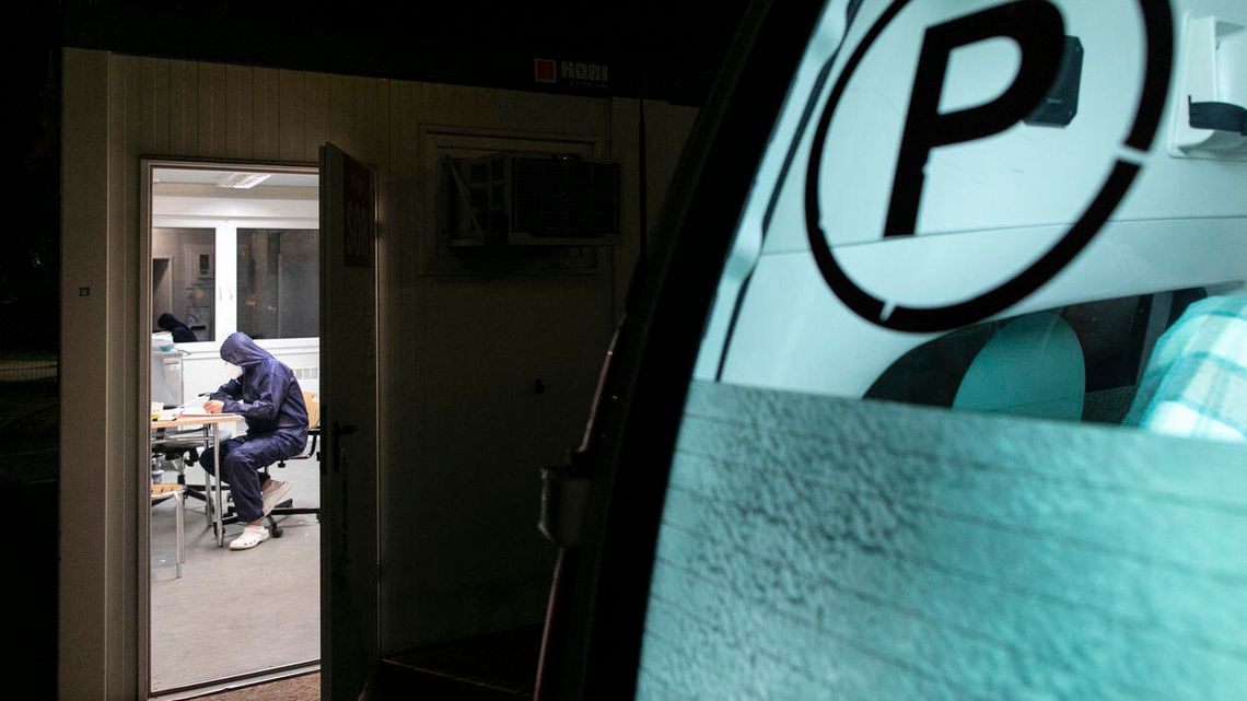 16 687 nowych przypadków zakażenia koronawirusem w Polsce. Zmarło 580 chorych