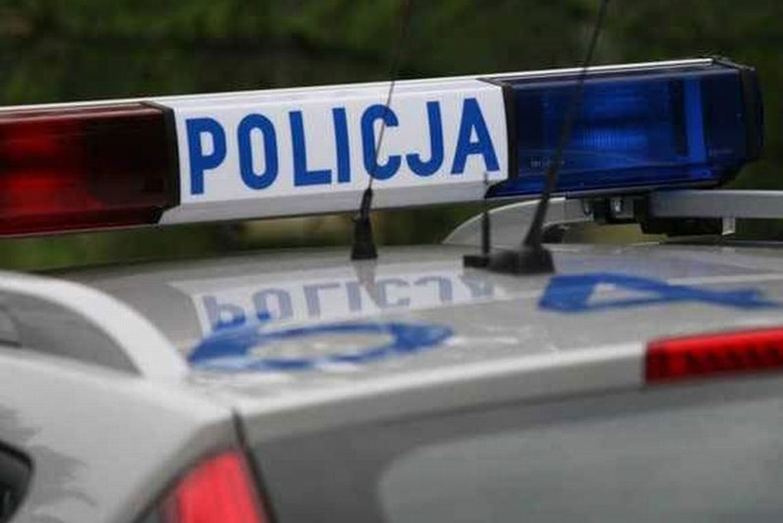 17-latkowie pobili młodszego kolegę, bo przegrali mecz szkolny