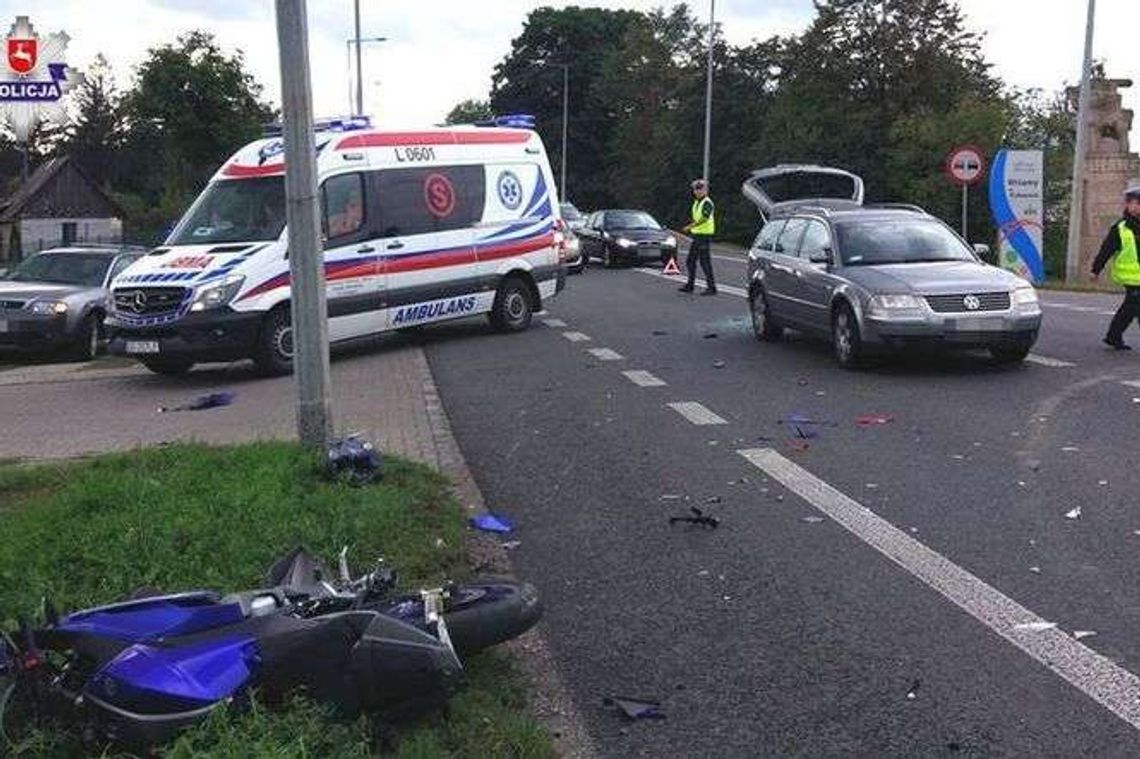 17-letni motocyklista poważnie ranny. Uderzył w samochód