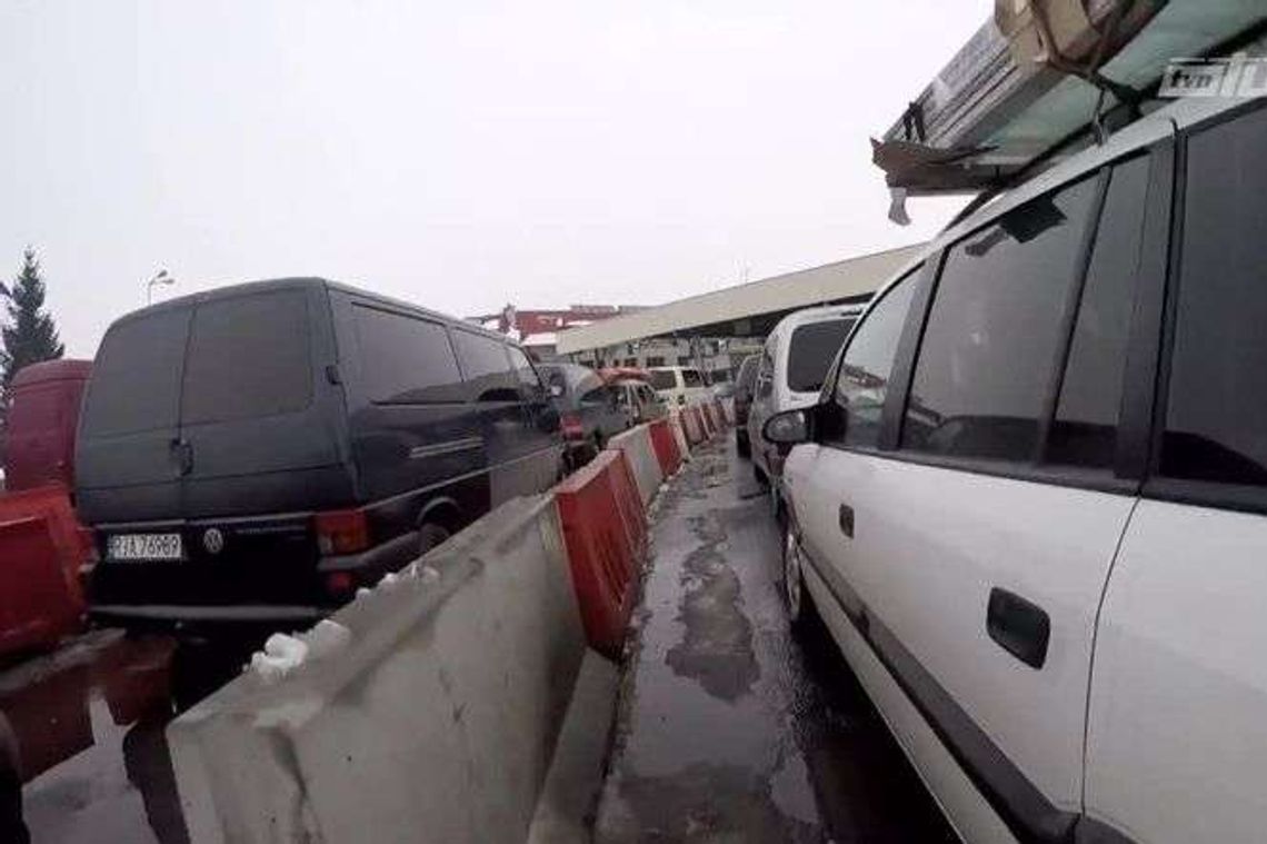 17 mieszkańców ma 12,5 tysiąca samochodów. Polsko-ukraińska współpraca przy granicy 17 mieszkańców ma 12,5 tysiąca samochodów. Polsko-ukraińska współpraca przy granicy