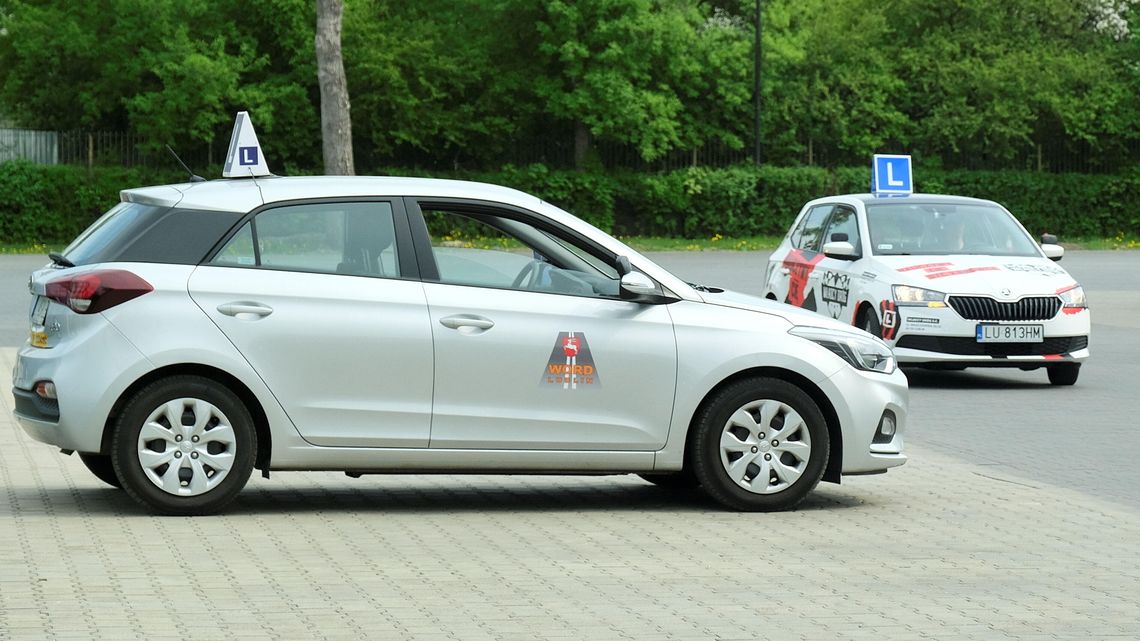 18 aut pilnie wynajmę. Co z egzaminami na prawo jazdy w Lublinie? 18 aut pilnie wynajmę. Co z egzaminami na prawo jazdy w Lublinie?