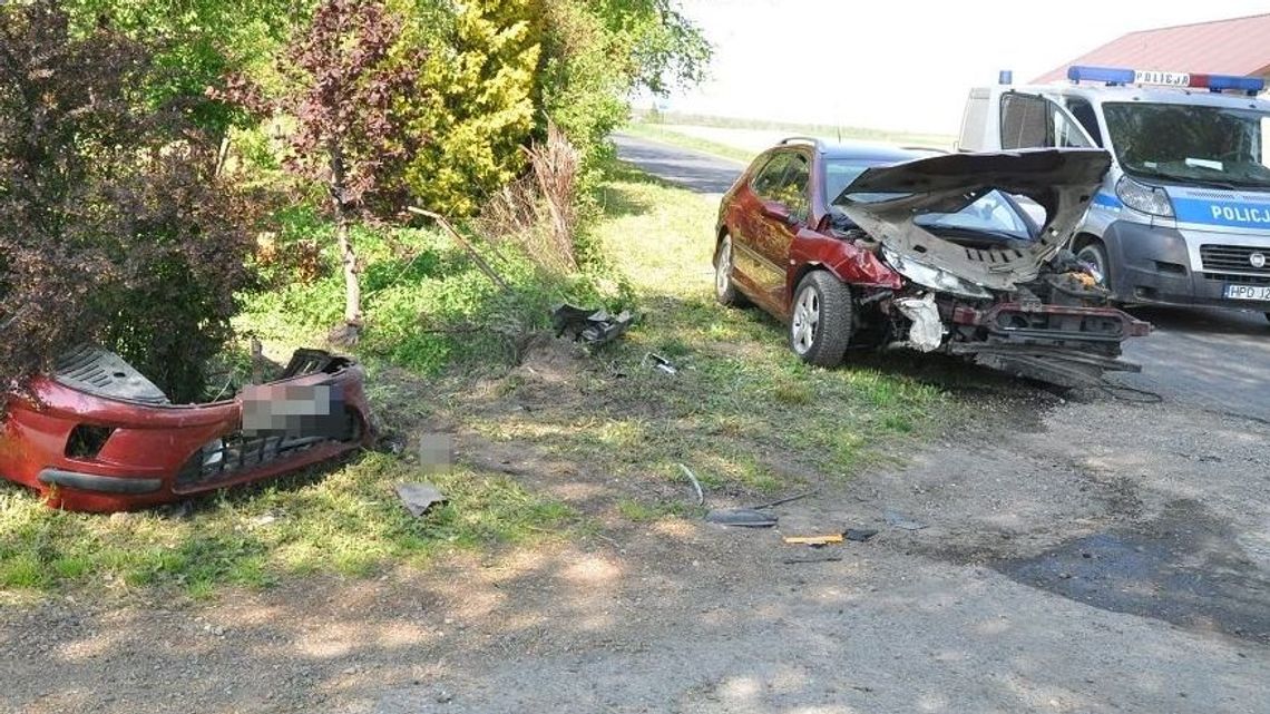 18-latek nie zatrzymał się przed znakiem "stop". Spowodował wypadek, w którym ranne zostały cztery osoby