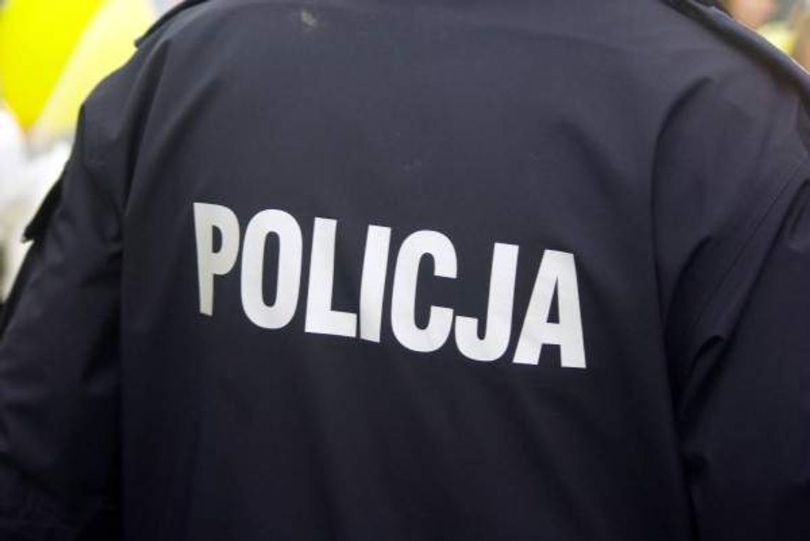 18-latek uratowany w ostatniej chwili. Chciał się powiesić, później szarpał się z policją 18-latek uratowany w ostatniej chwili. Chciał się powiesić, później szarpał się z policją