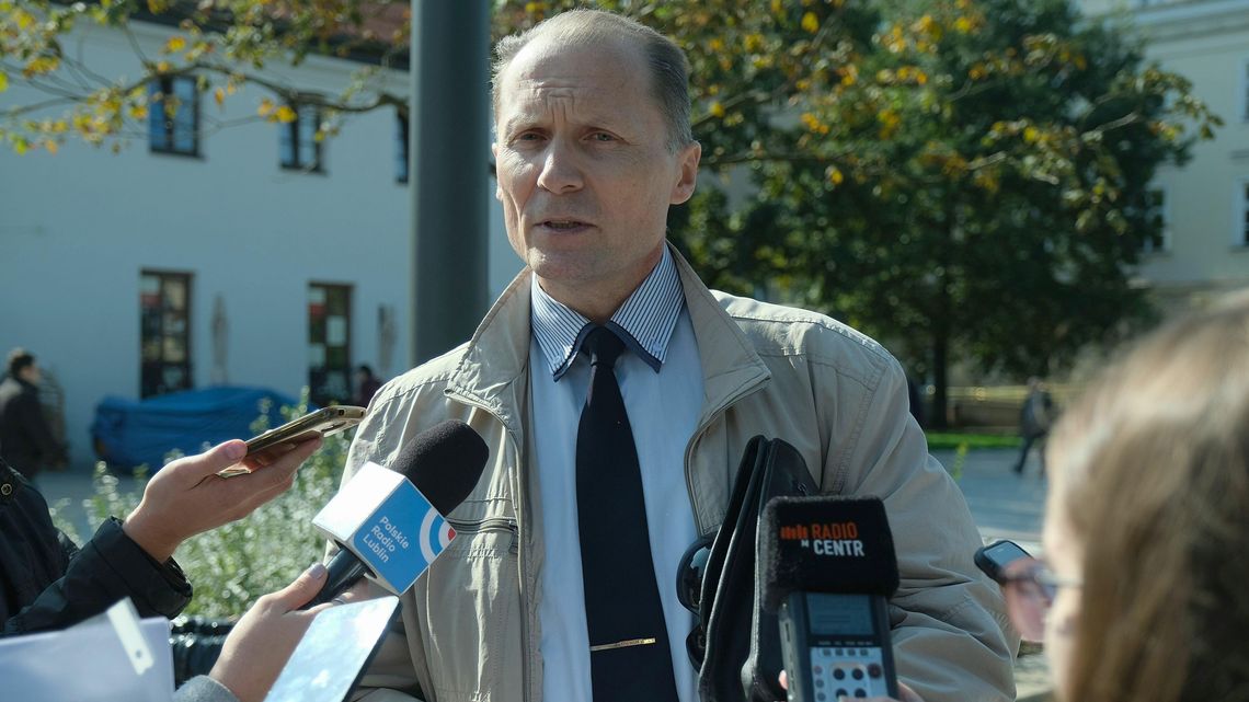 1853 mieszkania i 721 domów. Emerytowany policjant od 10 lat pyta, czy czujesz się bezpiecznie 1853 mieszkania i 721 domów. Emerytowany policjant od 10 lat pyta, czy czujesz się bezpiecznie