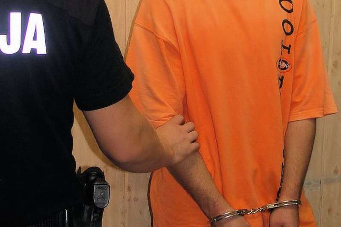 19-latek zabił nożem ojca po kłótni? 19-latek zabił nożem ojca po kłótni?