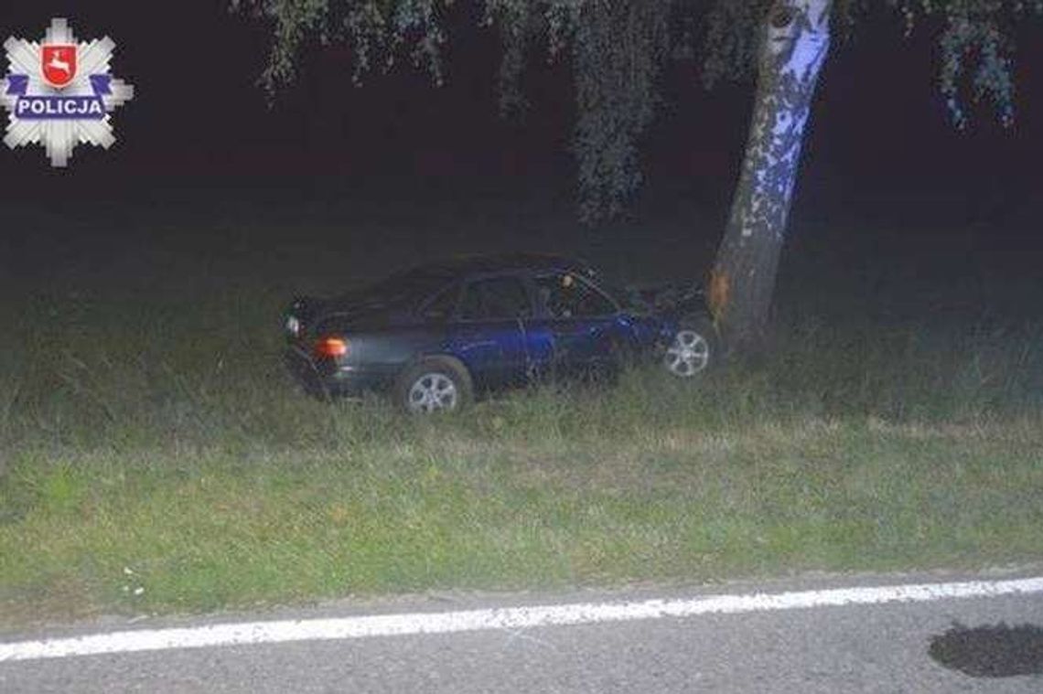 19-latka jechała zbyt szybko. Uderzyła w drzewo