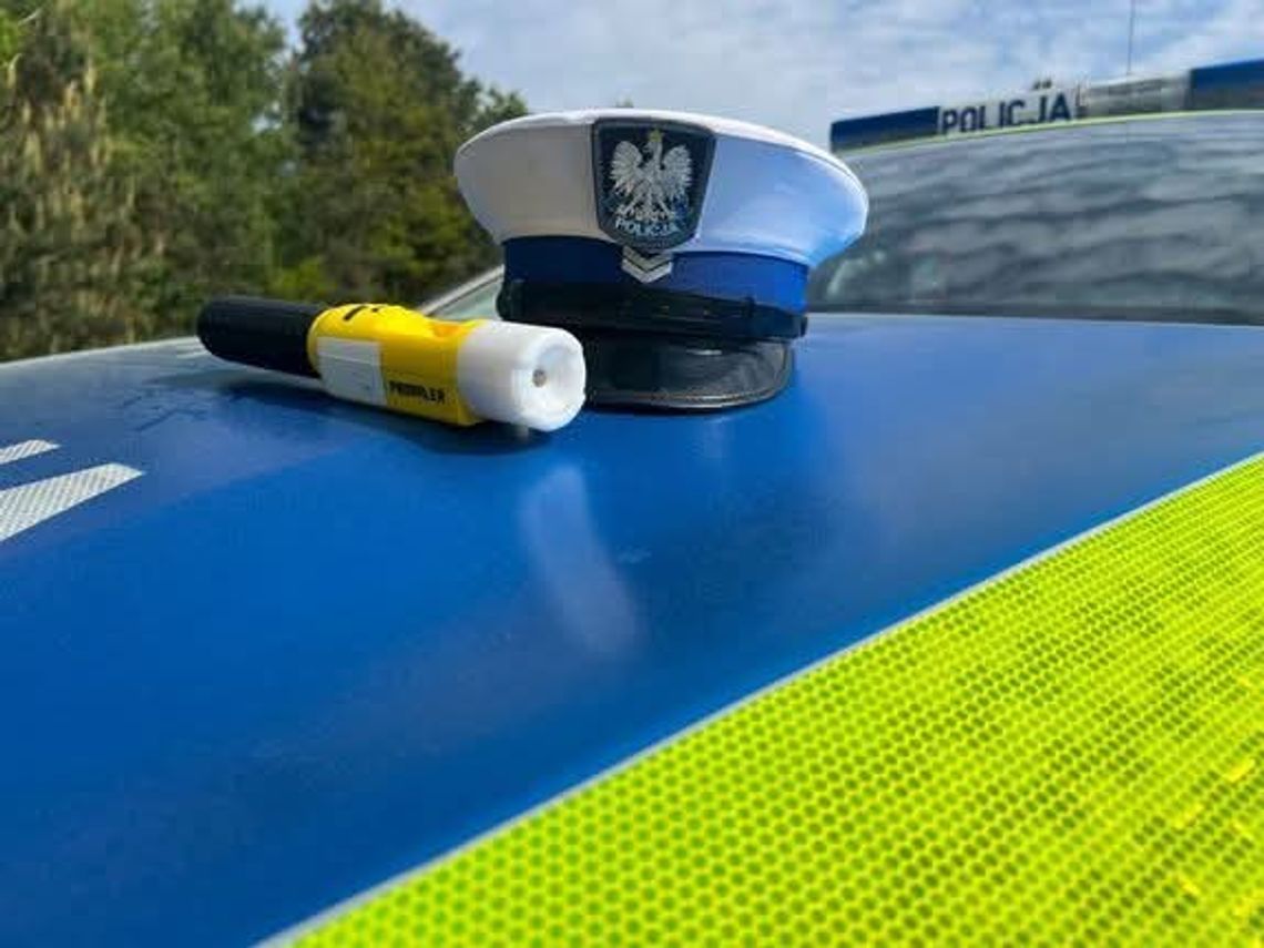 2,5 promila i uziemiony na poboczu. Obywatelska akcja na krajowej 17 2,5 promila i uziemiony na poboczu. Obywatelska akcja na krajowej 17