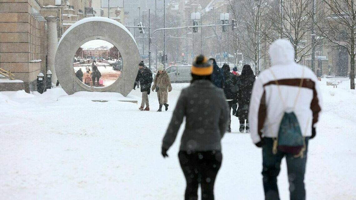 20 cm śniegu w Lubelskiem. IMGW podaje, kiedy spadnie