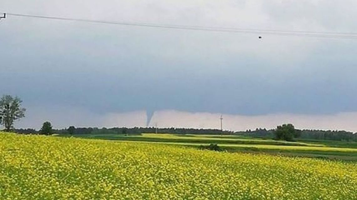 200 tys. zł dla ofiar trąby powietrznej z gm. Wojciechów. Radni jednomyślni
