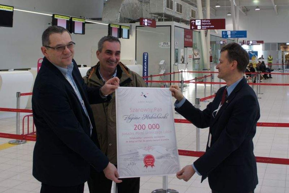 200 tysięcy pasażerów lotniska Lublin