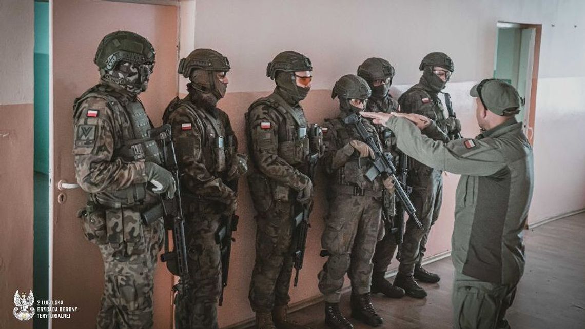 23 batalion lekkiej piechoty szkoli kadrę i zaprasza ochotników