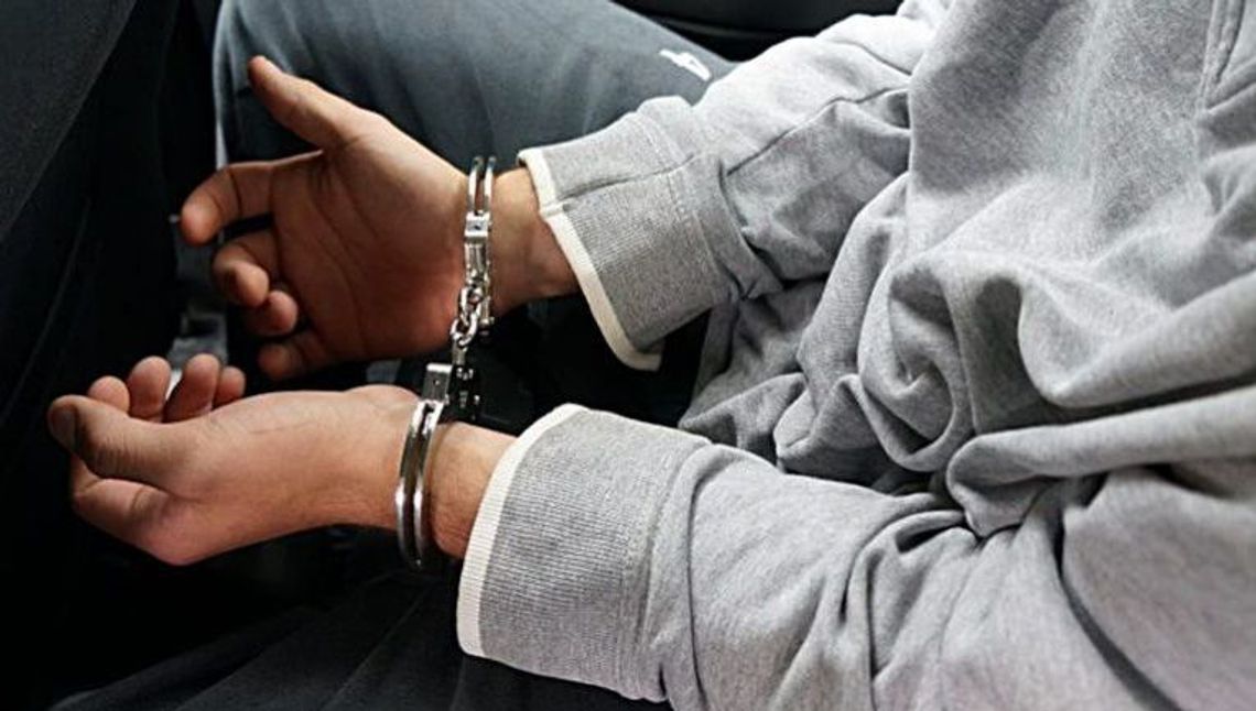 23-latek groził rodzicom, że ich zabije