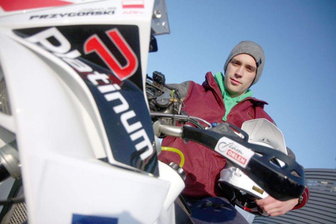 23-latek z Lublina startuje w rajdzie Dakar 2015. \"Tylko o tym myślę\"