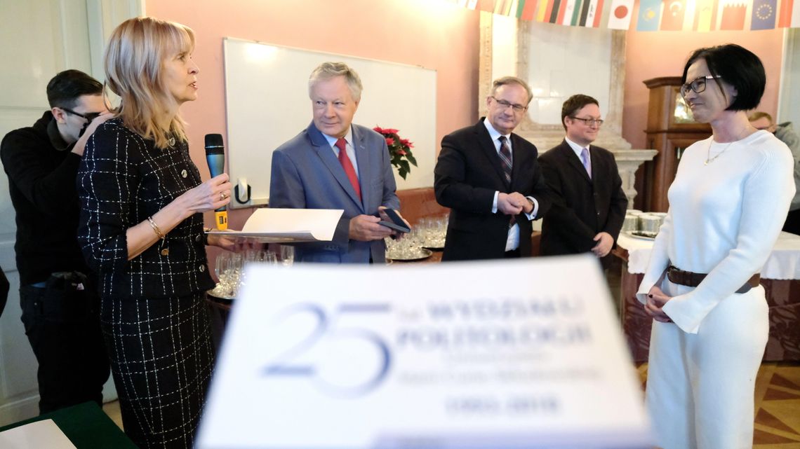 25 lat politologii UMCS. Uniwersytet podpisał umowę na budowę nowej siedziby