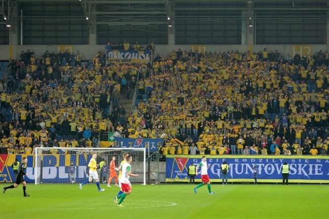 250 tys. zł dla piłkarzy Motoru Lublin. Stracą piłkarki ręczne SPR