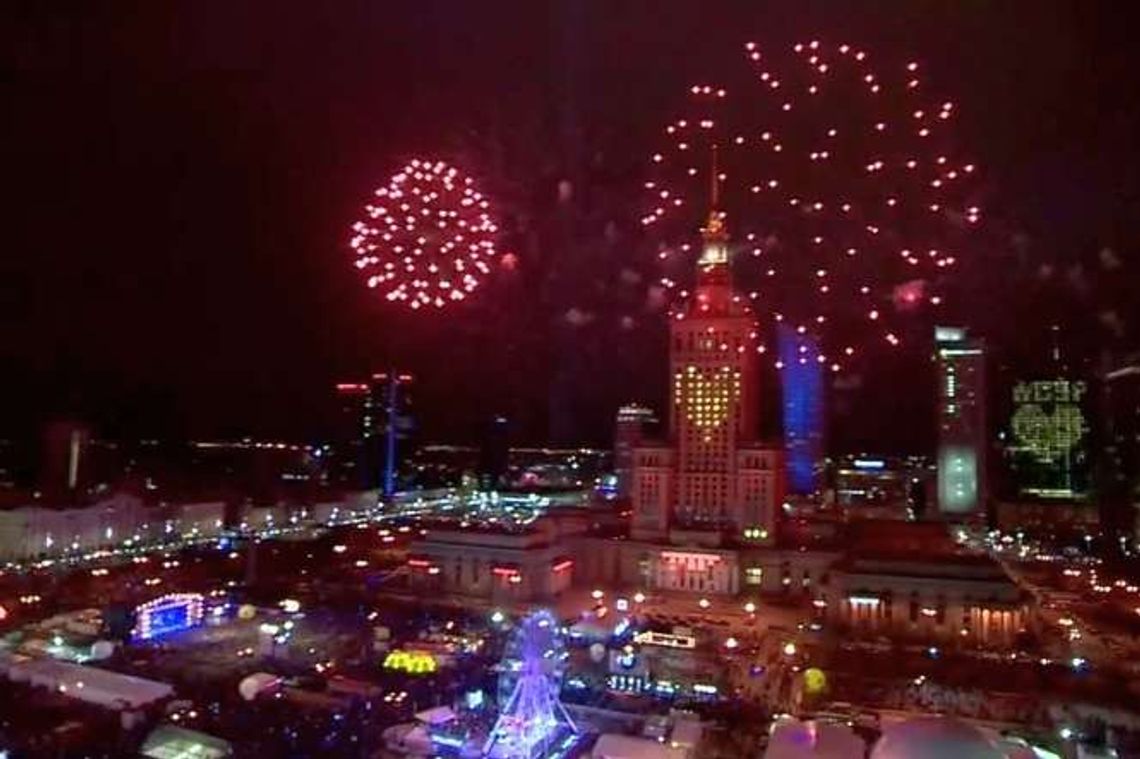 26. Finał WOŚP. Światełko do nieba w Warszawie [wideo]