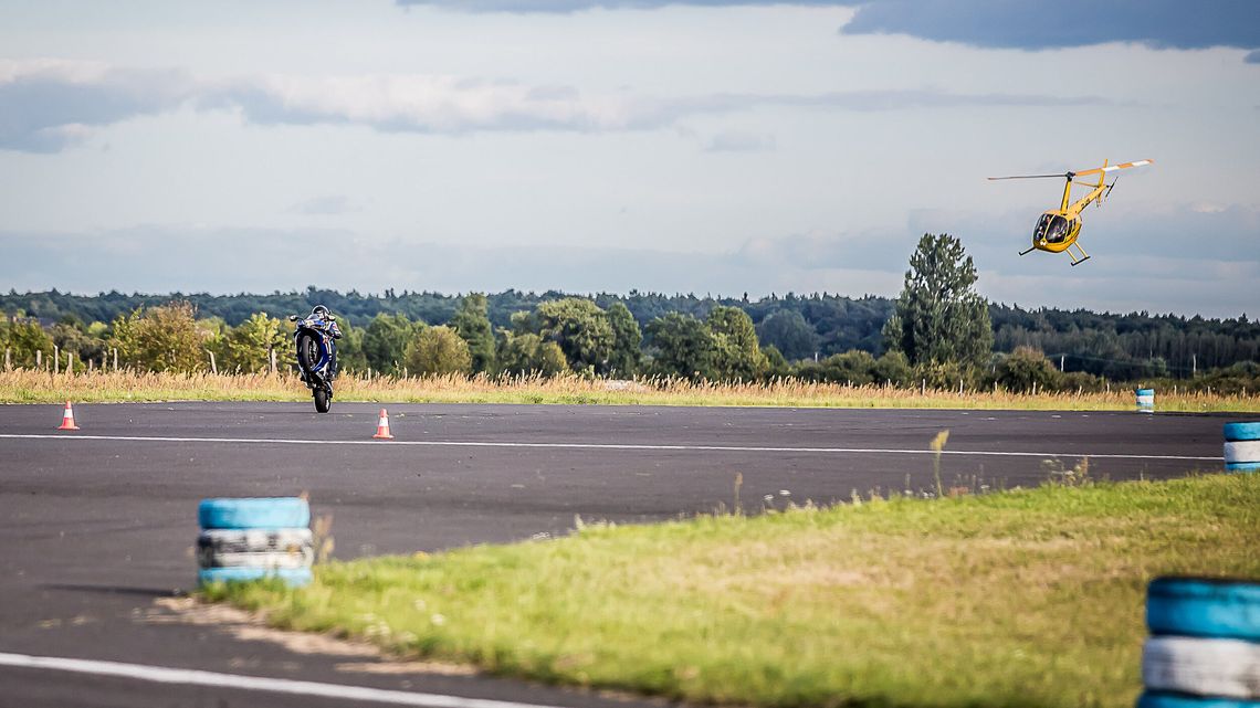 265 km/h na jednym kole. Zaczęło się od motorynki