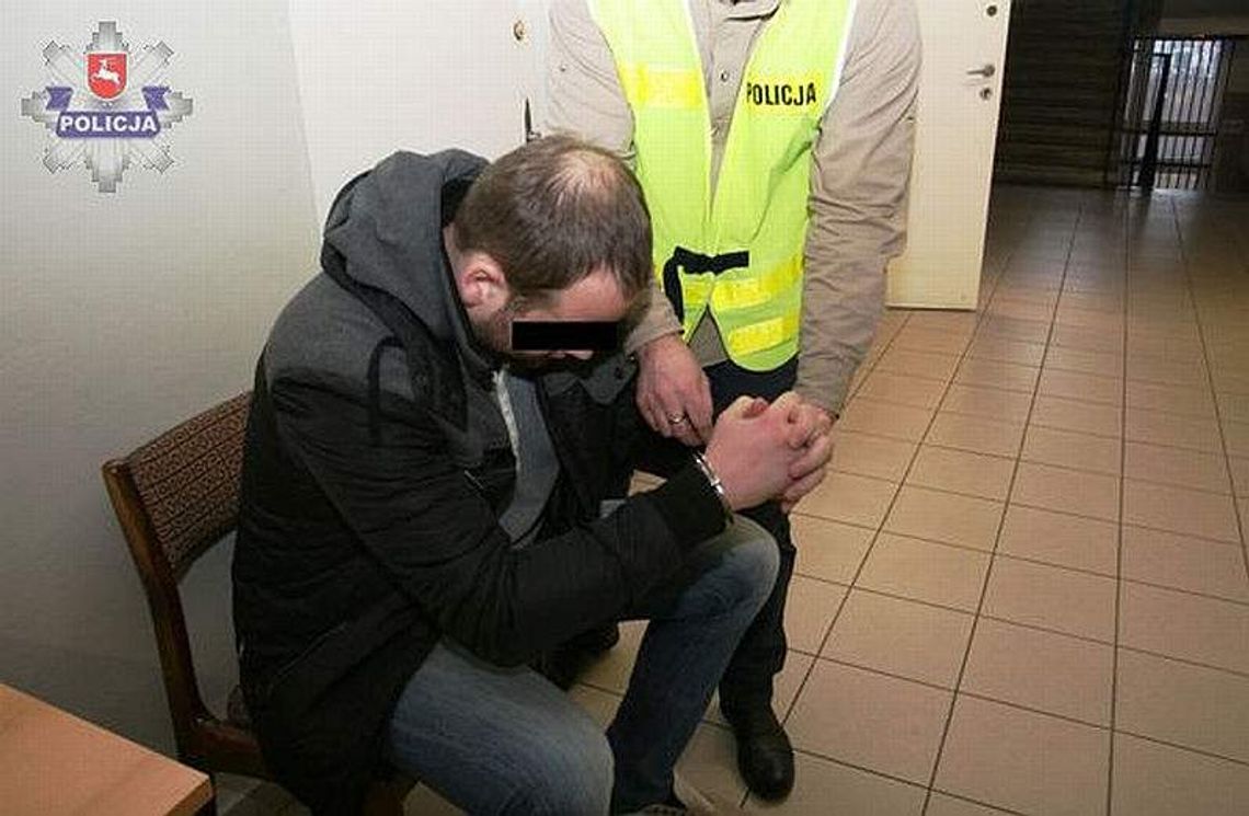28-latek wypłacał pieniądze klientów banku