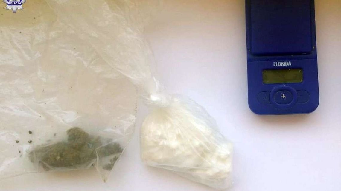28-latek z Puław miał przy sobie kilkaset działek amfetaminy