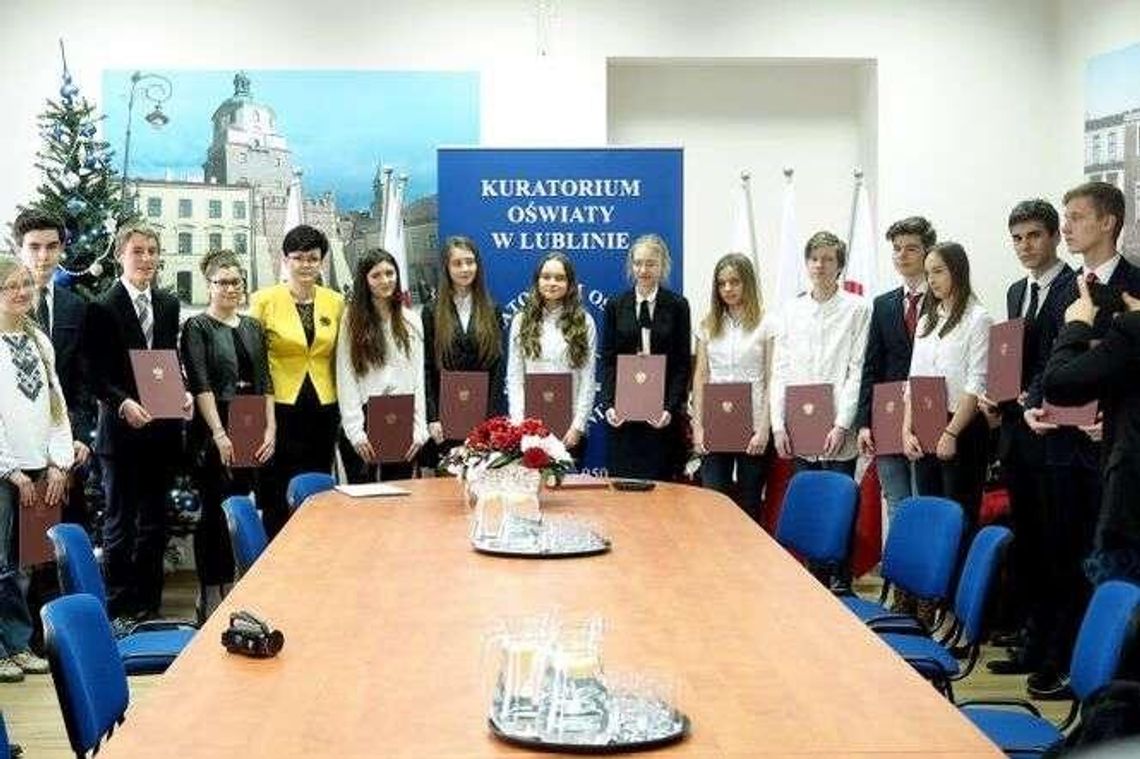 3 tys. złotych dla każdego ucznia. Czym sobie zasłużyli? 3 tys. złotych dla każdego ucznia. Czym sobie zasłużyli?