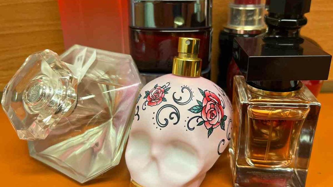 33-latka kradła perfumy i kremy