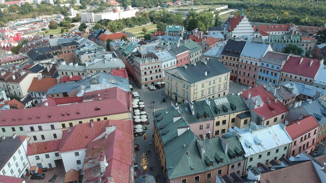 332 osoby zmieniły imię lub nazwisko, 131 mln pasażerów przewiozła komunikacja miejska. Lublin 2018 w liczbach 332 osoby zmieniły imię lub nazwisko, 131 mln pasażerów przewiozła komunikacja miejska. Lublin 2018 w liczbach