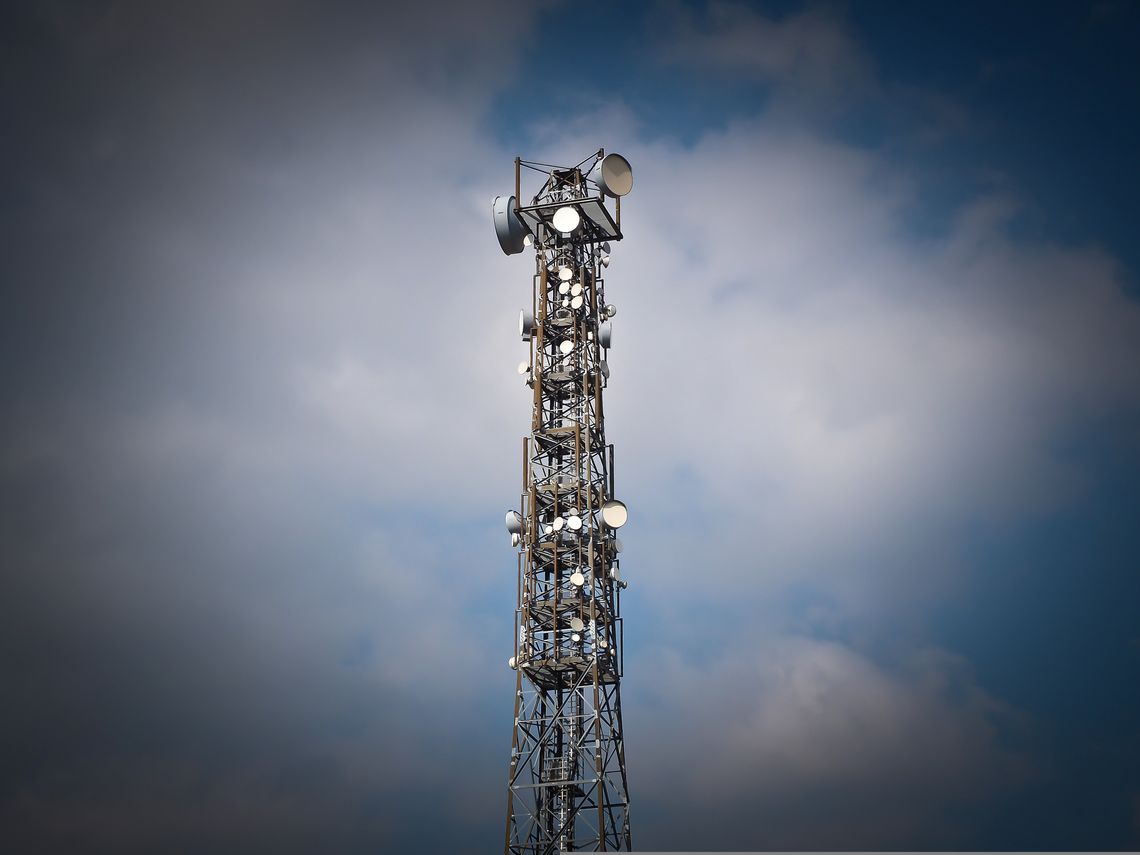 37 metrów pośród domków? Mieszkańcy Zamościa wygrali starcie z gigantem telekomunikacyjnym Maszt telefonii komórkowej