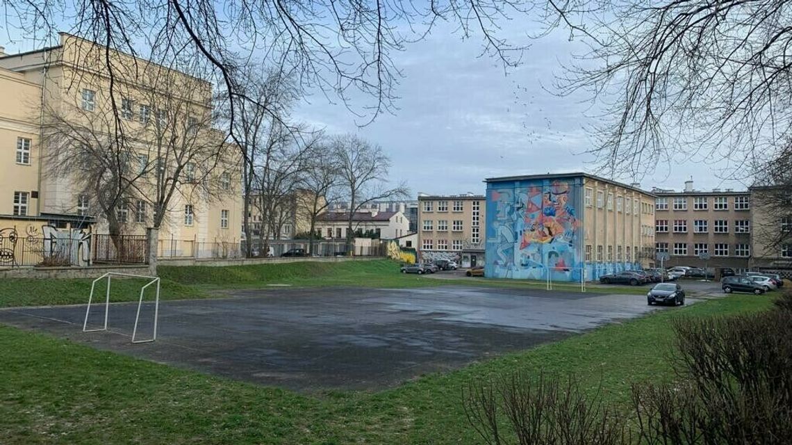 4,5 tys. głosów dało liceum boisko. We wtorek już nie zgłosisz swojego pomysłu 4,5 tys. głosów dało liceum boisko. We wtorek już nie zgłosisz swojego pomysłu