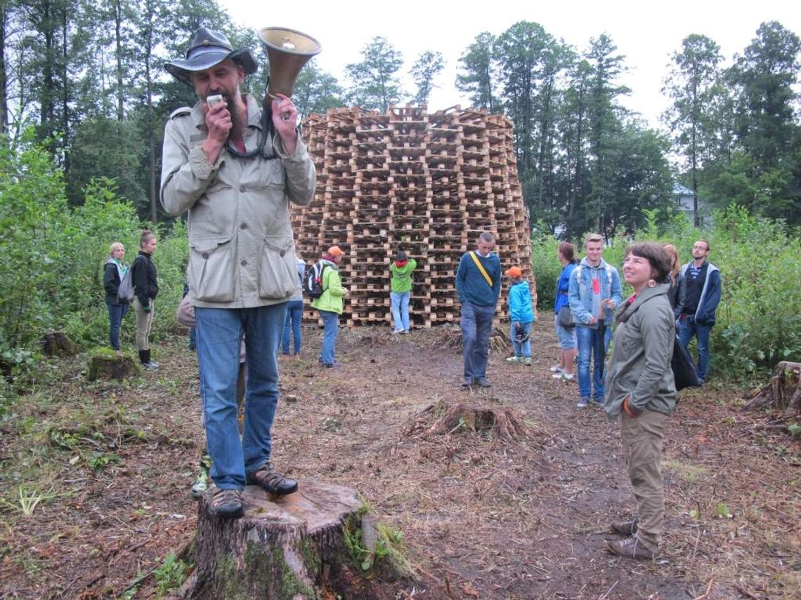 4. Landart Festiwal, czyli jak artysta widzi drzewo 4. Landart Festiwal, czyli jak artysta widzi drzewo